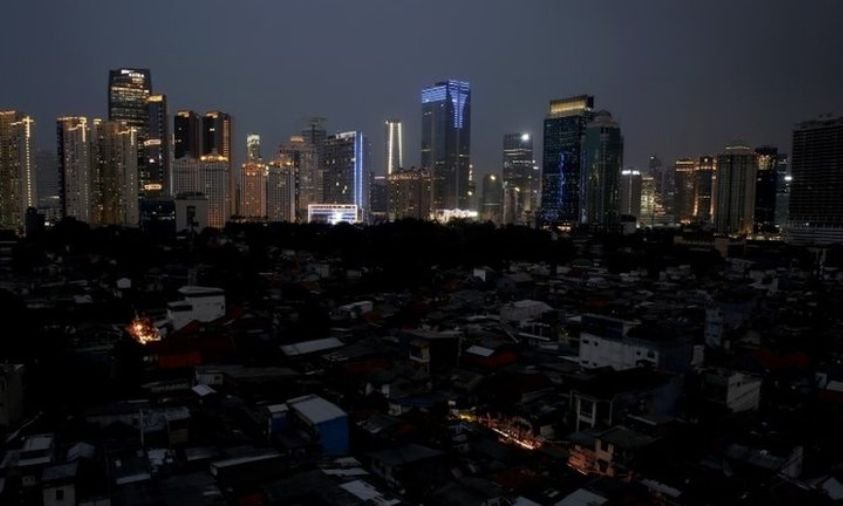Jakarta Tiba-Tiba Gelap, Blackout Ganggu Transportasi, Aktivitas Warga, hingga Pusat Perbelanjaan