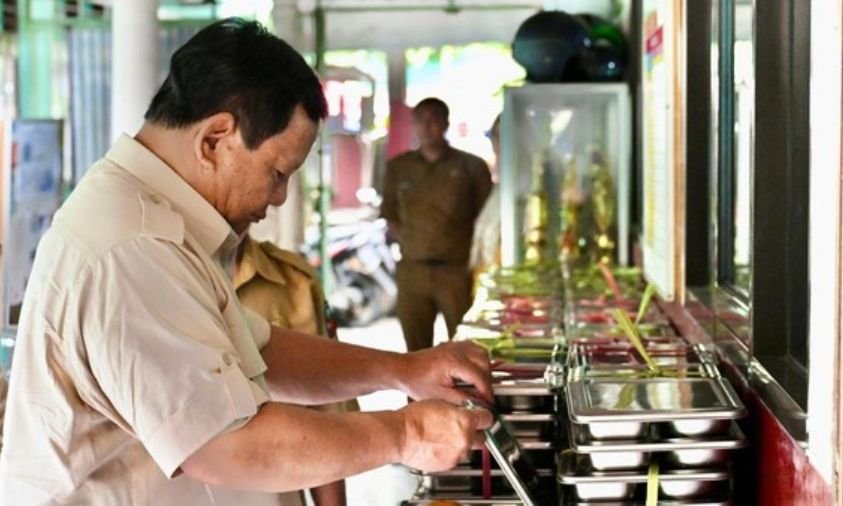 Siswa SMK di Kudus Tolak MBG, Pilih Dana Dialihkan untuk Kesejahteraan Guru