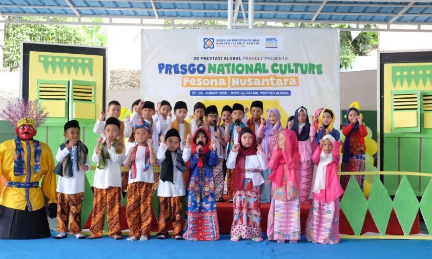Belajar Budaya Jadi Seru, Siswa SD Prestasi Global Depok Terkagum Pesona Betawi di Semarak PresGo National Culture