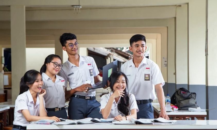 Top 5 SMA Terbaik di Depok 2025 dengan Prestasi Akademik Tertinggi