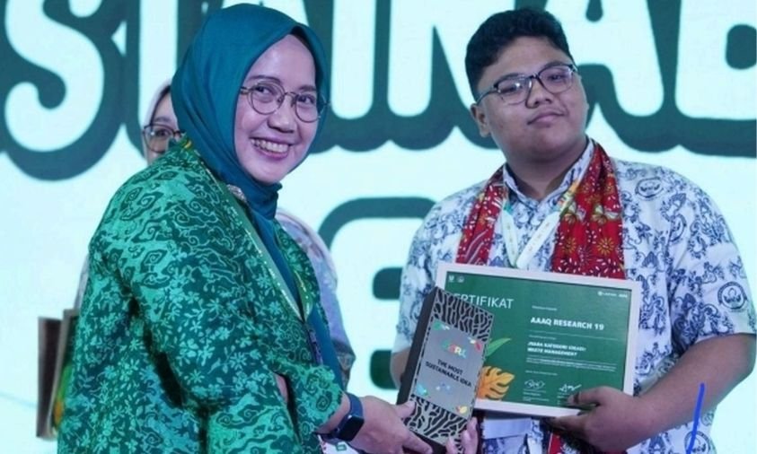 Berawal dari Mati Lampu, Siswa MAN 19 Jakarta Sulap Minyak Jelantah Jadi Listrik Alternatif