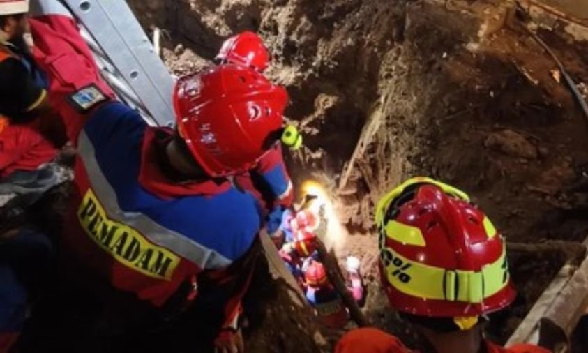 Bocah 4 Tahun di Tebet Meninggal Usai Terjebak 4 Jam di Lubang Proyek