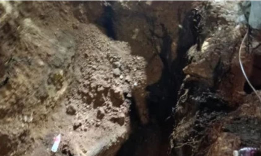 Bocah 4 Tahun Terjebak di Lubang Proyek