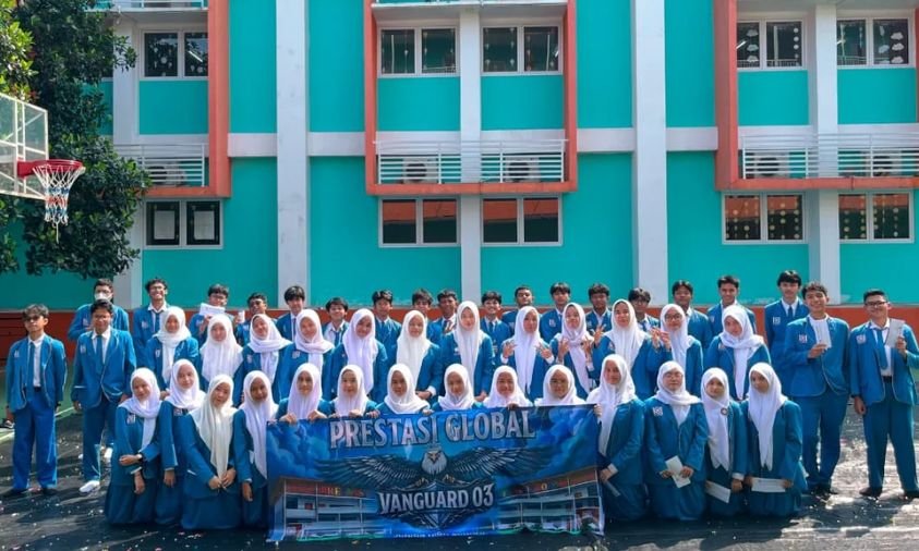 Membuat Bangga! SMP Prestasi Global Raih Kelulusan 100 Persen, 48 Siswa Siap Melangkah ke Jenjang Berikutnya