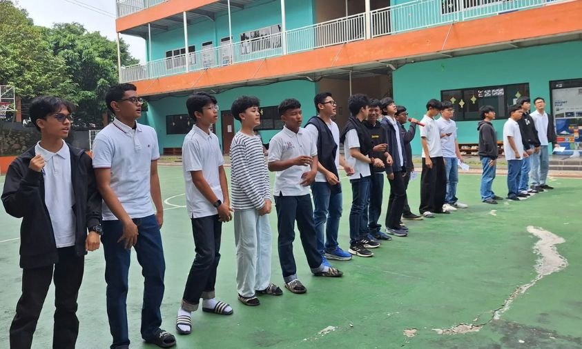 Jelang Graduation, Siswa SMP Prestasi Global Bersama Mengenang Tiga Tahun Kebersamaan