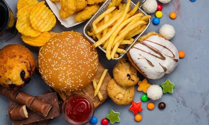 Makanan Penyebab Kolesterol Naik