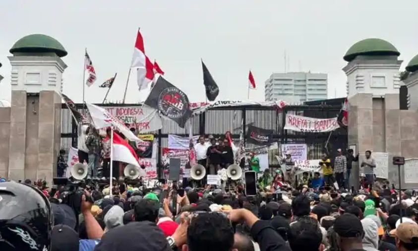 Demo Perampasan Aset
