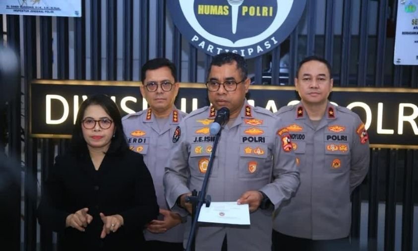 Kapolri Mutasi 424 Pati dan Pamen Polri, Sejumlah Jabatan Strategis Berganti