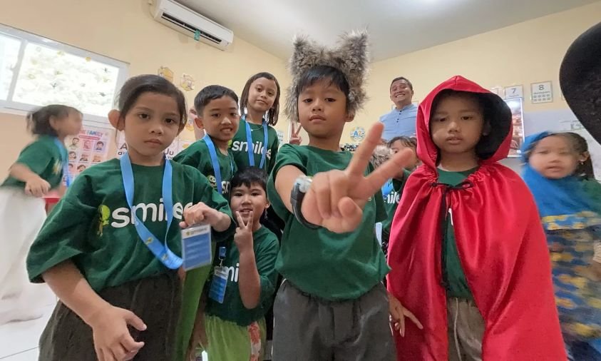 Kegiatan Smilee Dongeng Bahasa Inggris