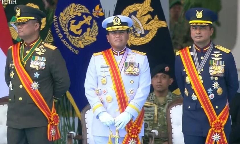 PDU TNI Baru Diperkenalkan di HUT ke-81, Bawa Sentuhan Beskap