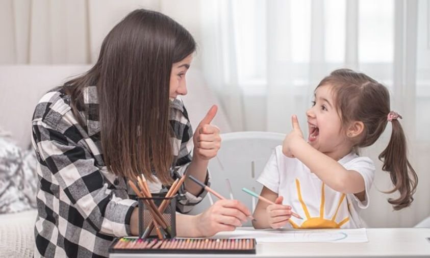 Anak Pintar Bukan Cuma soal Nilai: 5 Prinsip Parenting untuk Menyiapkan Masa Depan Anak