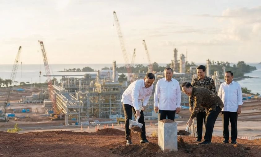 Prabowo Luncurkan 11 Proyek Hilirisasi Rp180 Triliun, Industri Baterai Jadi Sorotan